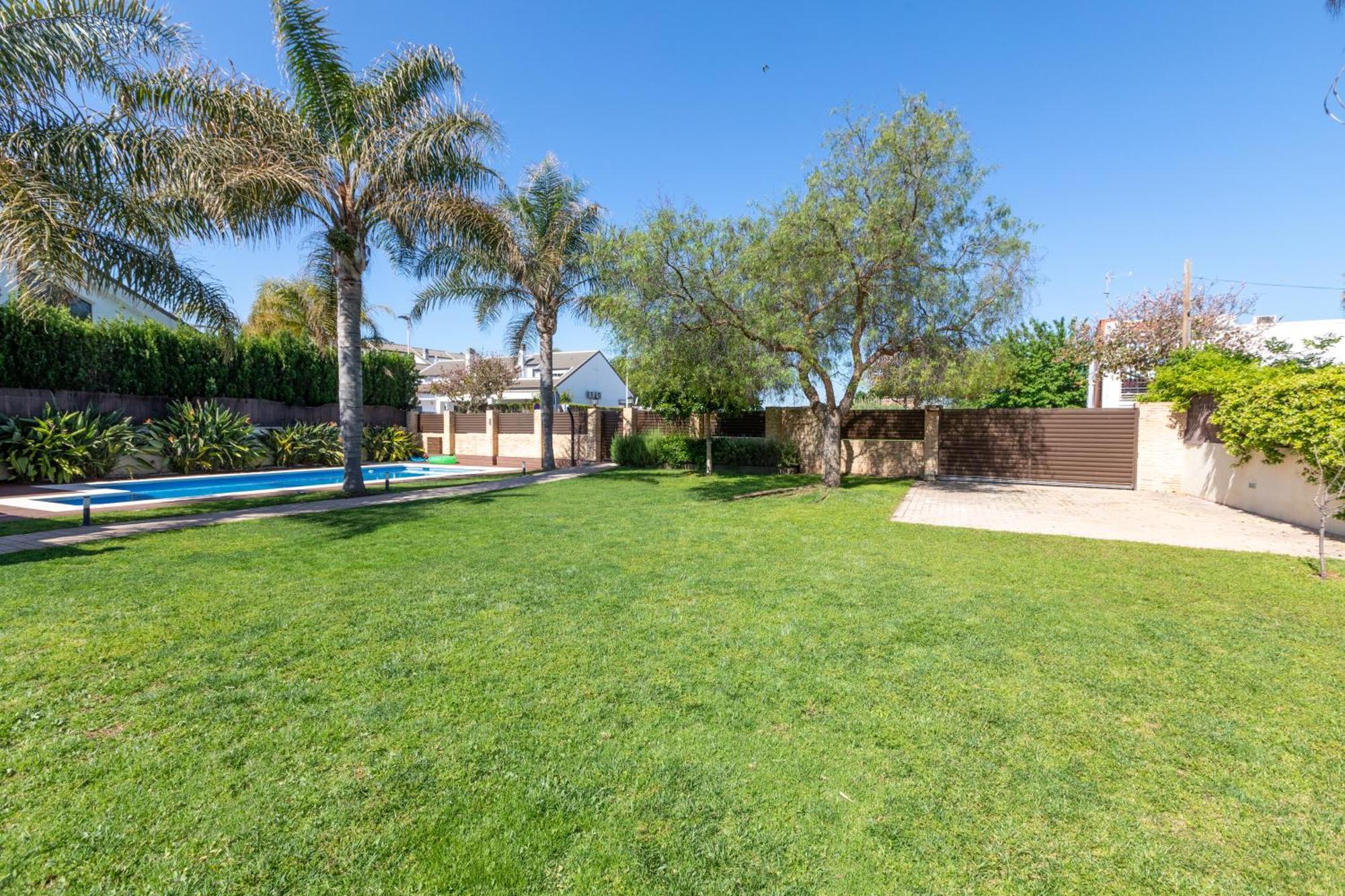 فيلا Casa Junto Al Mar Con Jardin ساغونتو المظهر الخارجي الصورة