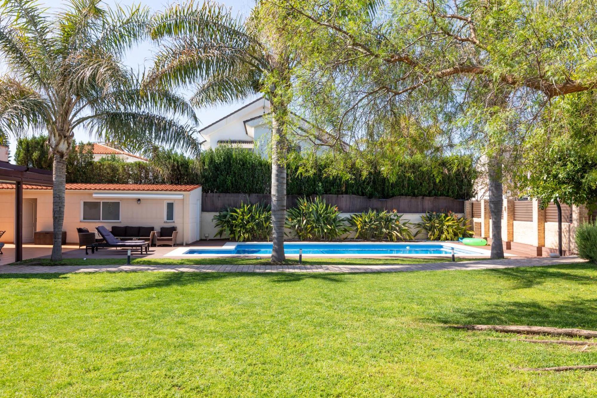 فيلا Casa Junto Al Mar Con Jardin ساغونتو المظهر الخارجي الصورة